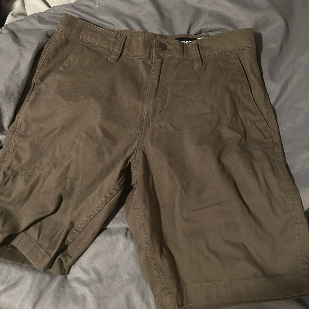 NEW green Volcom jean shorts